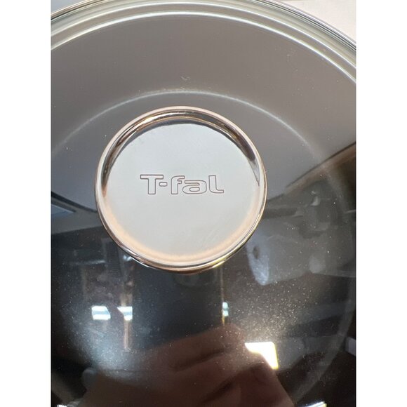 T-Fal Nonstick Fry Pan With Glass Lid 10" Diameter Aluminum Cookware - Picture 2 of 7